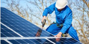 Installation Maintenance Panneaux Solaires Photovoltaïques à Soumont-Saint-Quentin